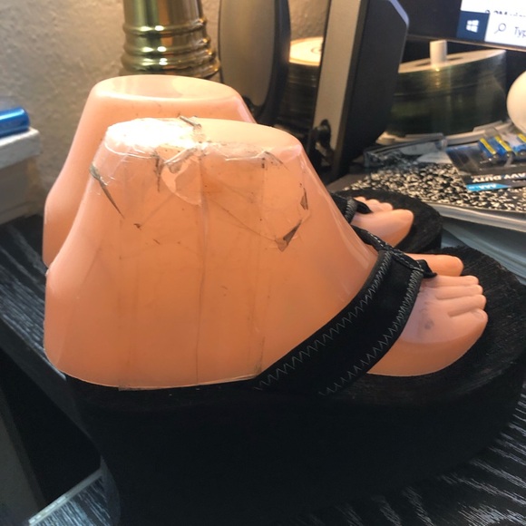 Funky Chunk Women's Black Flip Flops Platform Sandals Size 6 - Picture 4 of 14